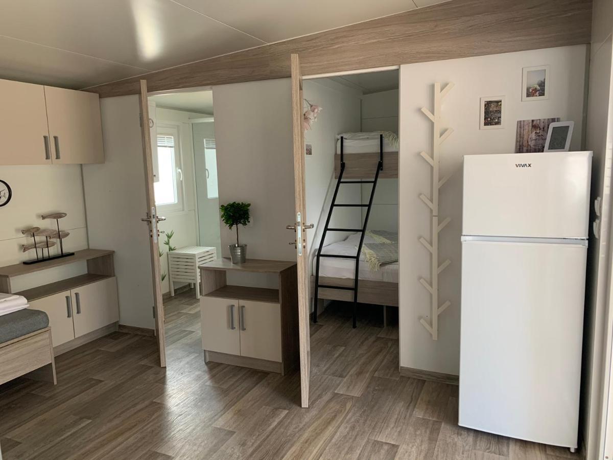 Mobile Home M&M ดราเก ภายนอก รูปภาพ